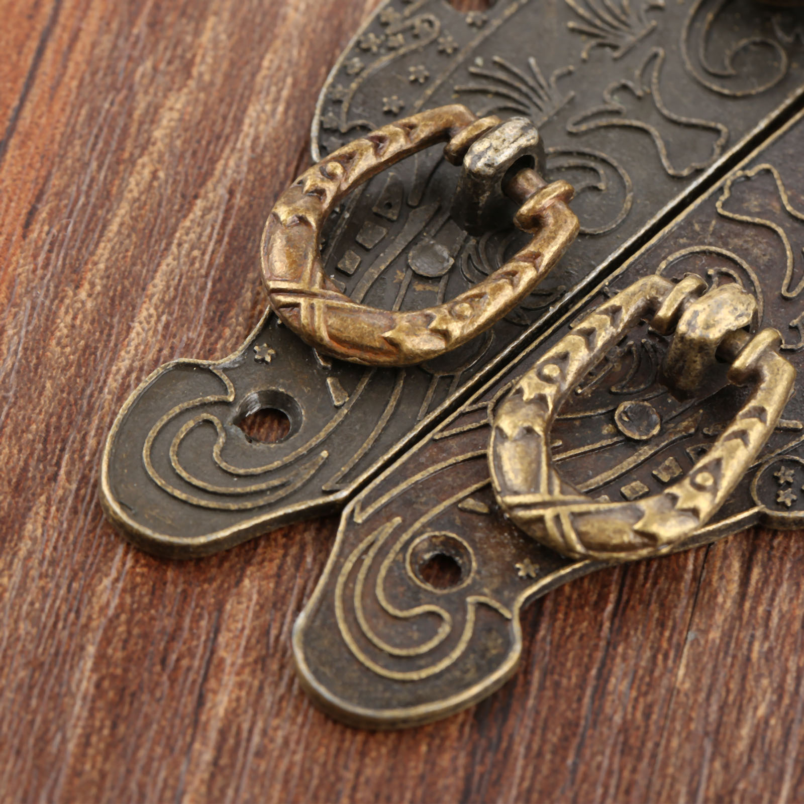 กลอนล็อคกล่องโบราณ 1 ชิ้น แบบว - Furniture Hardware Suppliers บทวิจารณ์และราคา