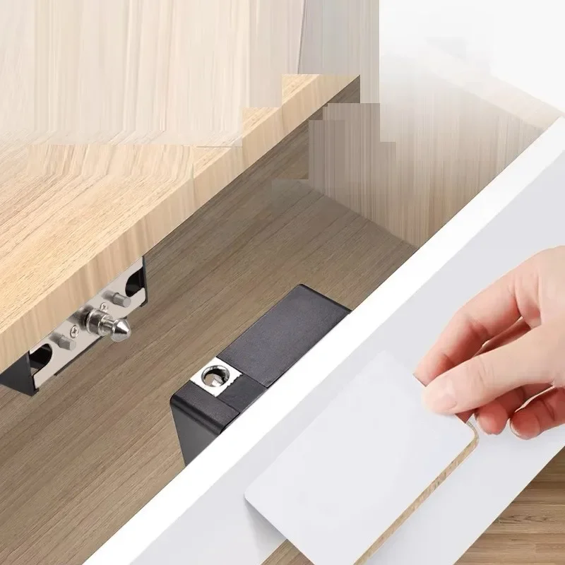 Tuya สมาร์ทตู้ประตูล็อค Keyles - Furniture Hardware Suppliers บทวิจารณ์และราคา